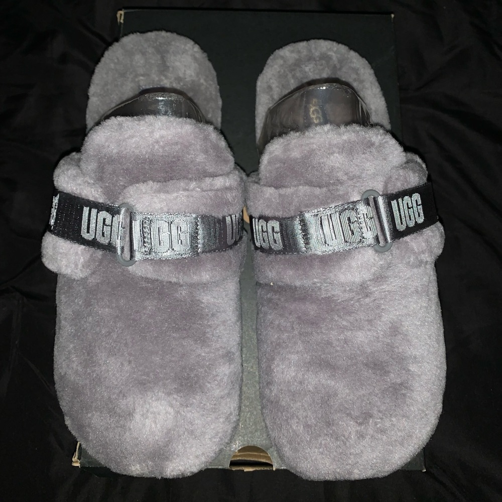 UGG SLIDES MEN